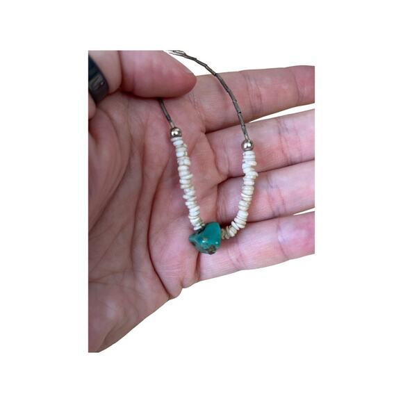 Vintage Turquoise Necklace, Silver and Shell Chip Choker Necklace - Picture 4 of 4